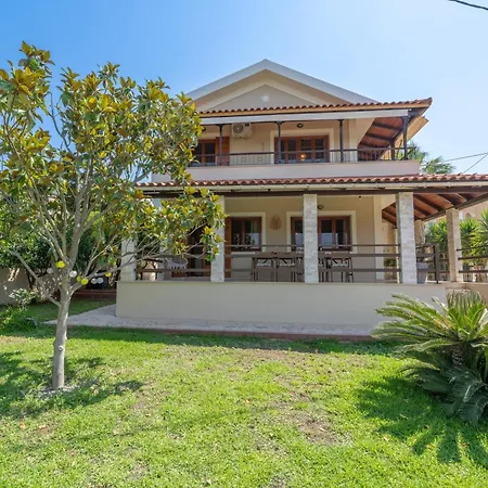 Melitini's * 阿尔戈斯托利翁